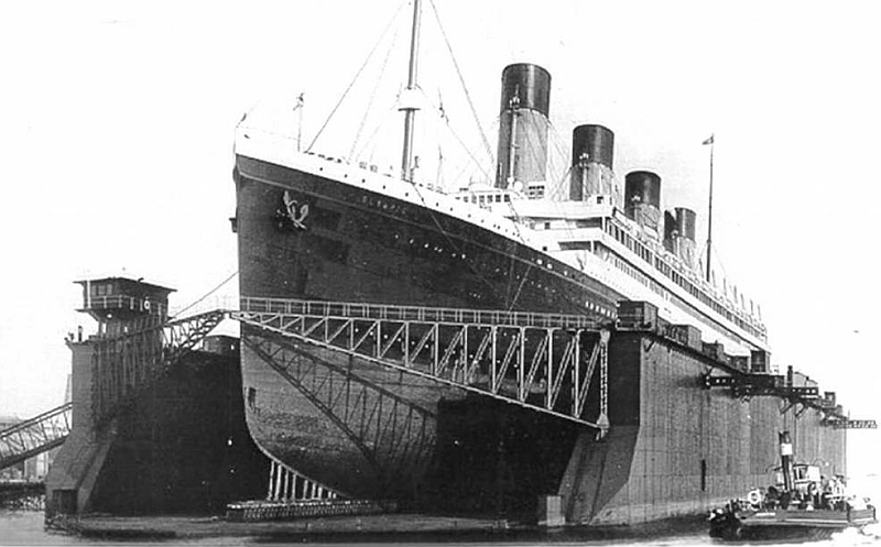 RMS Olympic and lightship Nantucket | History in Color